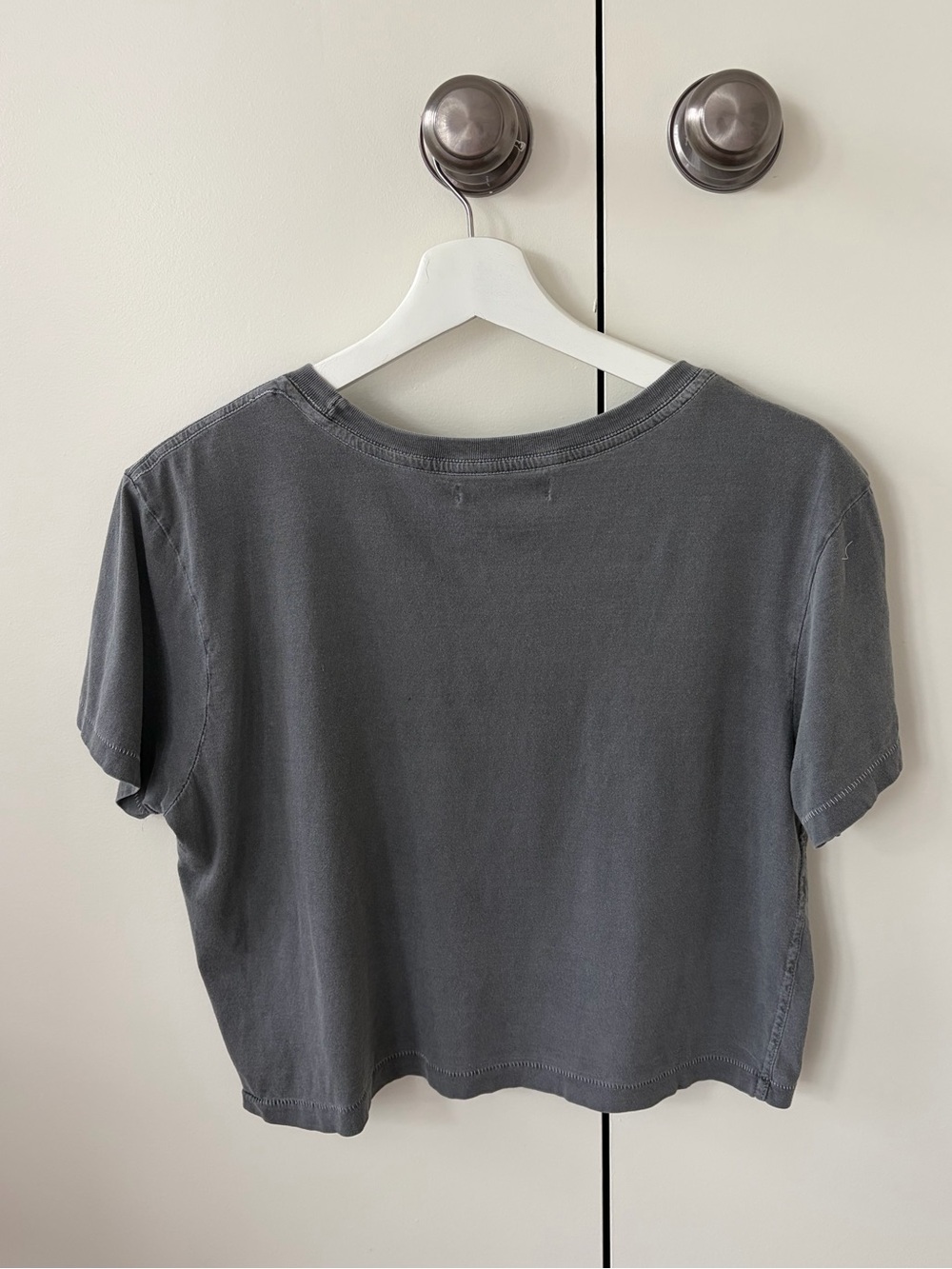 Glassons basic cropped tee - Picture 6 of 6